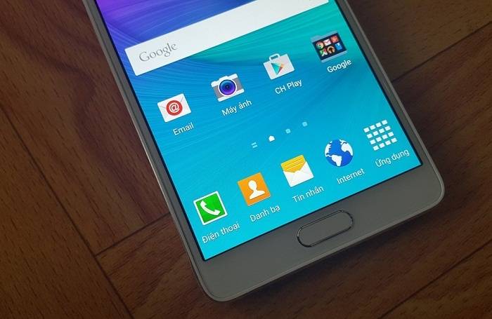 Samsung-Galaxy-Note-4-c_ng-ty-2.jpg