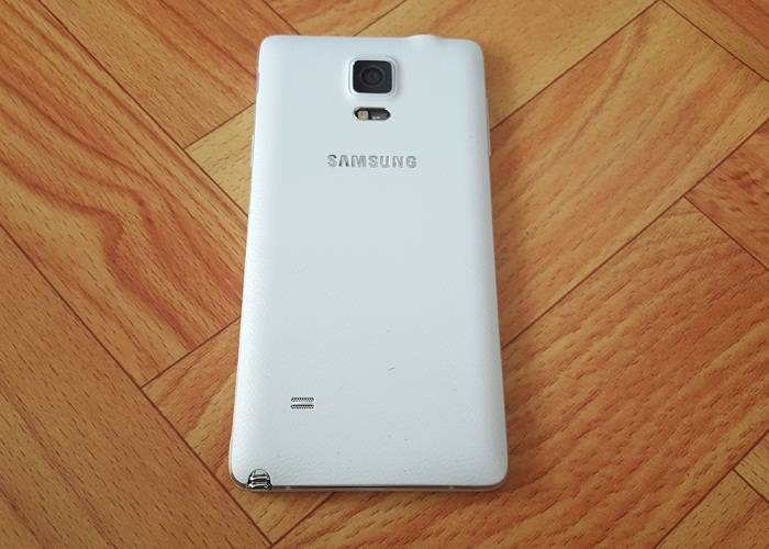 Samsung-Galaxy-Note-4-c_ng-ty-9.jpg