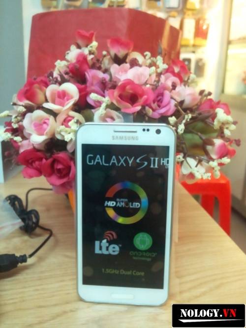 Samsung-Galaxy-S2-HD-1.jpg