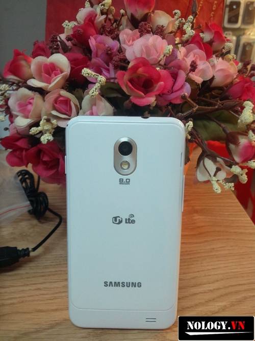 Samsung-Galaxy-S2-HD-2.jpg