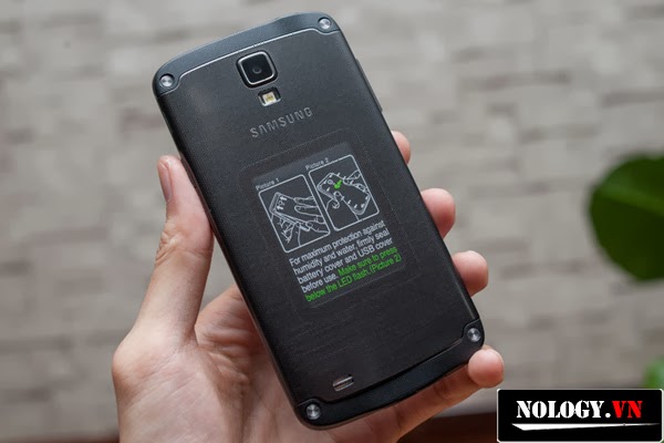 samsung-galaxy-s4-active-7.jpg
