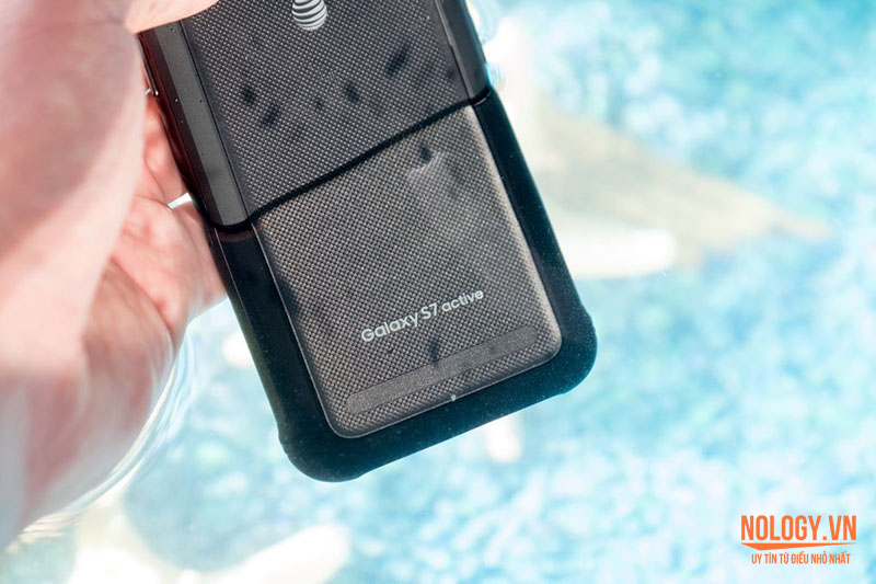 samsung-galaxy-s7-active.5.jpg