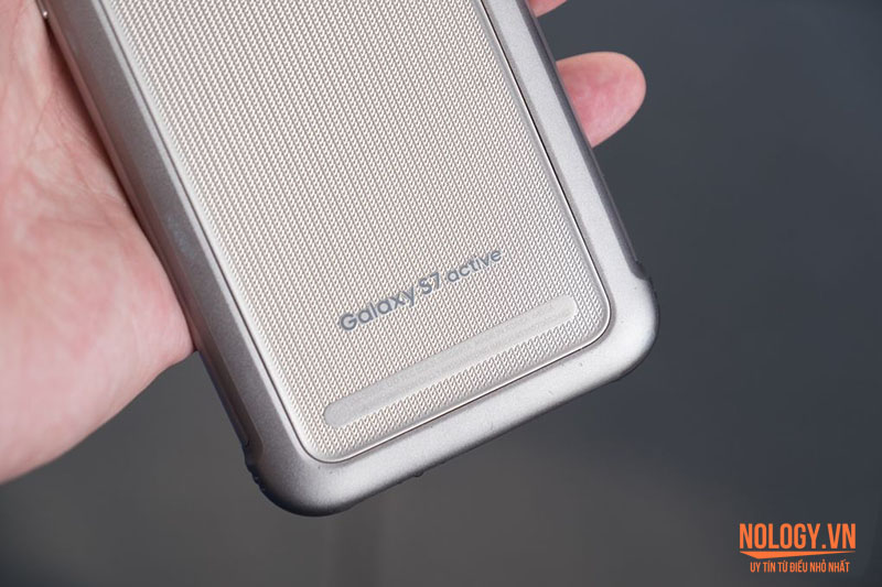 samsung-galaxy-s7-active.8.jpg