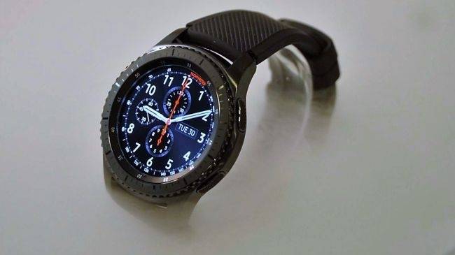 samsung-gear-s3-frontier-hero-2-650-80.jpg