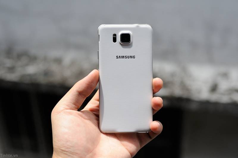 Samsung_Galaxy_Alpha-.jpg
