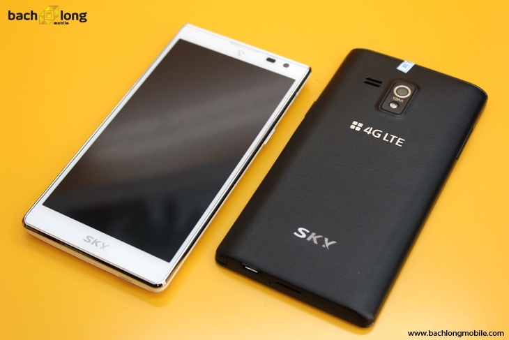 sky_a840s_1 - Copy.jpg
