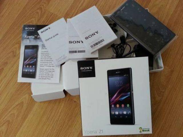 sony-xperia-z1-c6903-dienthoaihangdoc-vn-%281%29.jpg