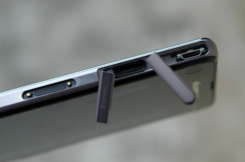 Sony-Xperia-Z1-mini-Z1-f-4-JPG-8816-1388398755.jpg