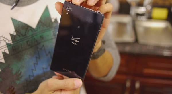 sony-xperia-z3v-verizon-thiet-ke%20(2).jpg