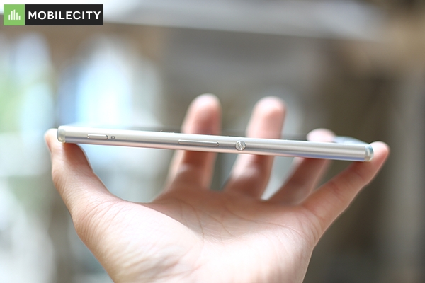 Sony-Xperia-Z4-Cu-Xach-Tay-Nhat-Ban-MobileCity-003.jpg