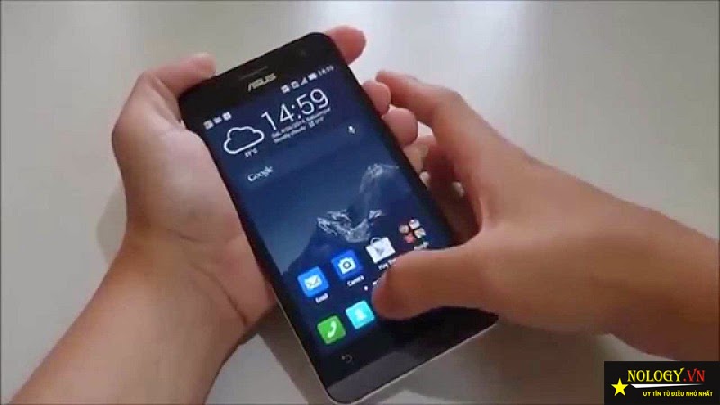 t.com%2F-zuy8so7x3Gs%2FVQqVx6xspjI%2FAAAAAAAABfA%2FHYXSkMONRJs%2Fs1600%2FAsus-zenfone-5-man-hinh.jpg