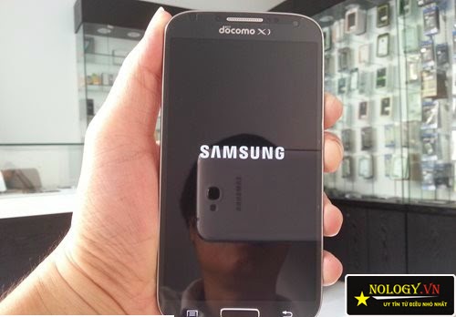 TE%2FU-Q7lHeKAUI%2FAAAAAAAAFuE%2F8x9lGLGwAwI%2Fs1600%2FSamsung-Galaxy-S4-SC04E-docomo-nhat-ban-8.jpg