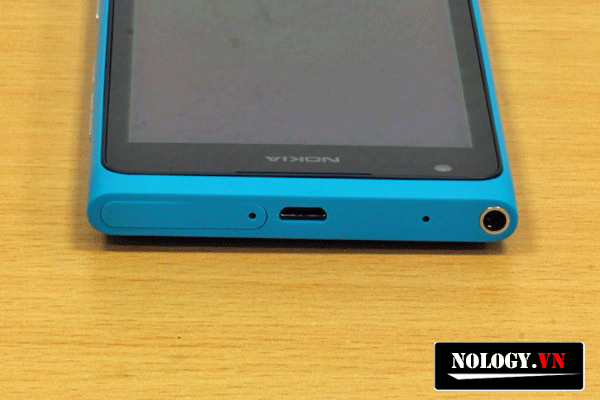 thiet-ke-cua-lumia-900.gif