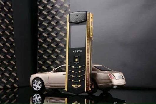 vertu-bentley-k9-3.jpg