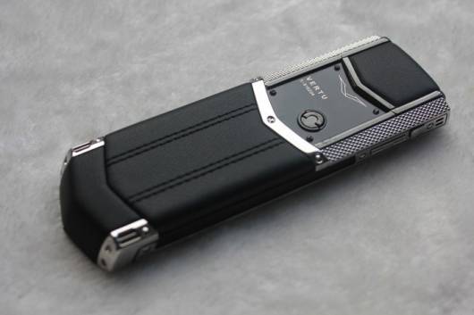 vertu-bentley-k9-6.jpg