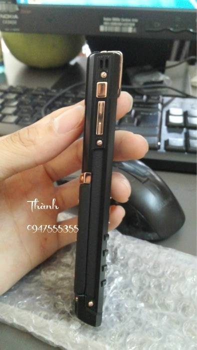 vertu-signature-s-%C4%91en-%282%29.jpg