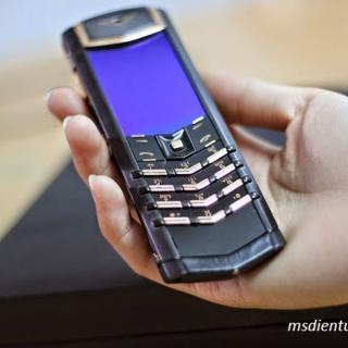 vertu-signature-s-design-black-copy-gia-re-g51_G51.jpg