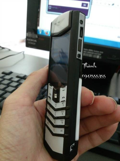 vertu-signature-s-design-black-white-%282%29.jpg