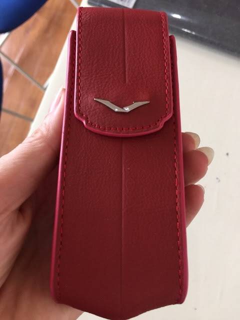 vertu-signature-s-do-trung-quoc..jpg