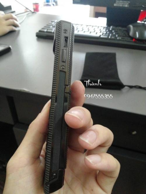 vertu-signature-s-fake-%282%29.jpg