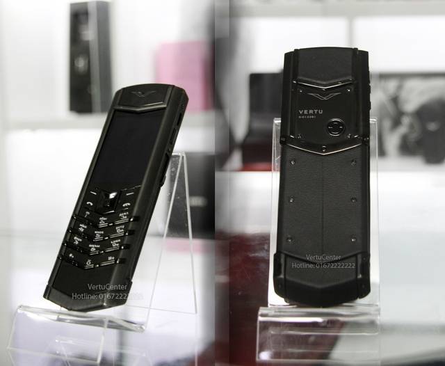Vertu-Signature-S-Pure-Black.jpg