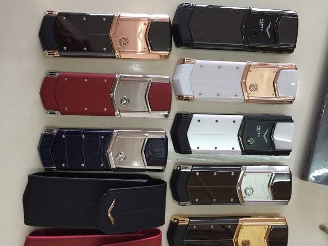 Vertu-Signature-S-trung-quoc.jpg