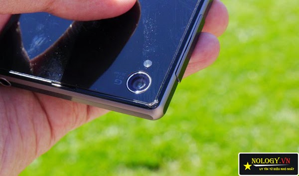 wuxpJP9M%2FVE4UN_eSh_I%2FAAAAAAAAG7M%2Fd8Q5Ati6bAU%2Fs1600%2Fdien-thoai-sony-xperia-z1-quoc-te-9.jpg