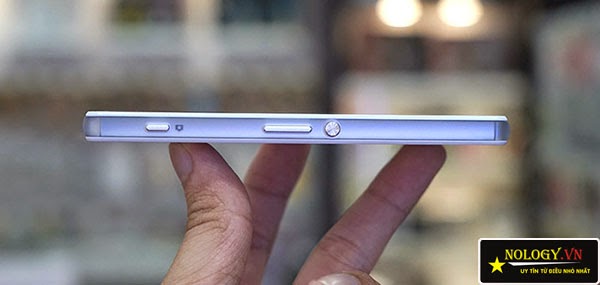 x75km3M4%2FVExhbjpLcXI%2FAAAAAAAAAII%2F-sRQRMhBQgU%2Fs1600%2Fdien-thoai-sony-xperia-z3-compact-4.jpg