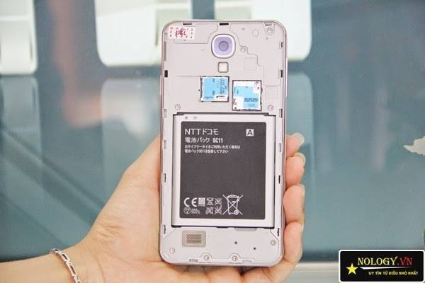-XQlI%2FU8T_fk9DpOI%2FAAAAAAAAE9c%2FFrvFO9cu8Ds%2Fs1600%2Fsamsung-galaxy-j-docomo-cs-02f-nhat-19.jpg