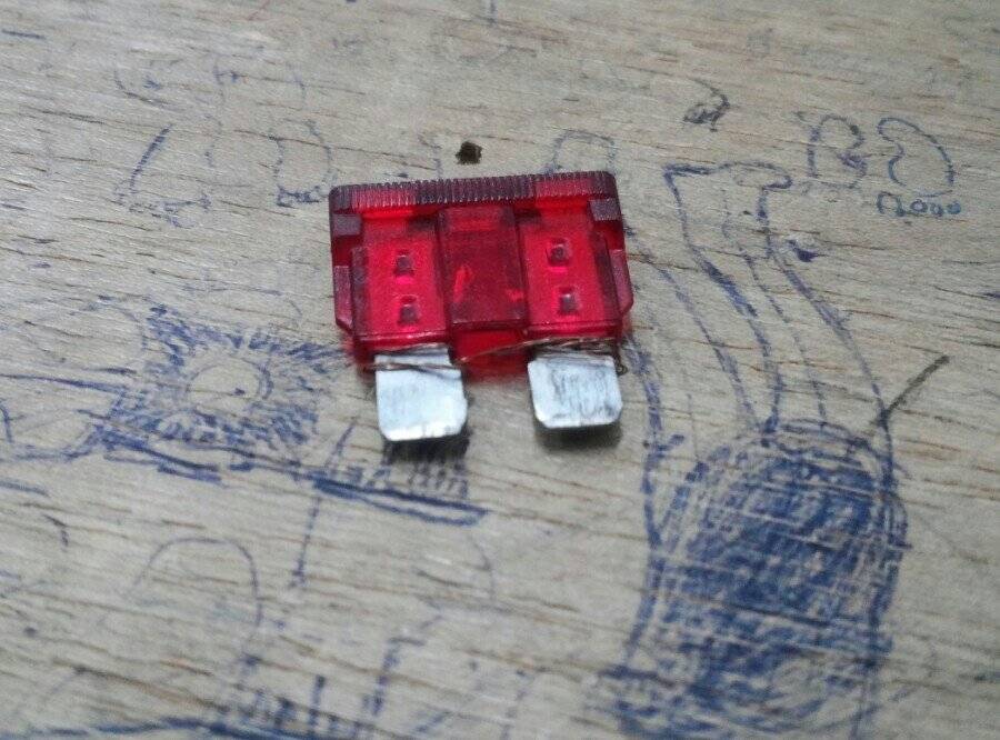 y7u9e5u5.jpg